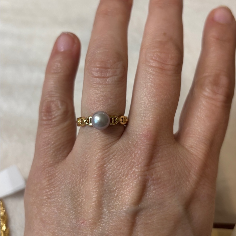 Genuine Fresh Water Pearl Gucci Link Adjustable Ring - Picture 3 of 6